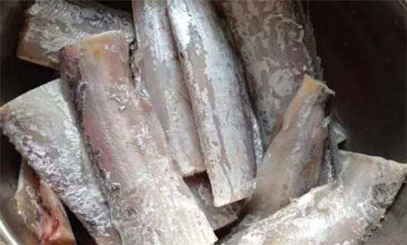 帶魚發(fā)黃能吃嗎？